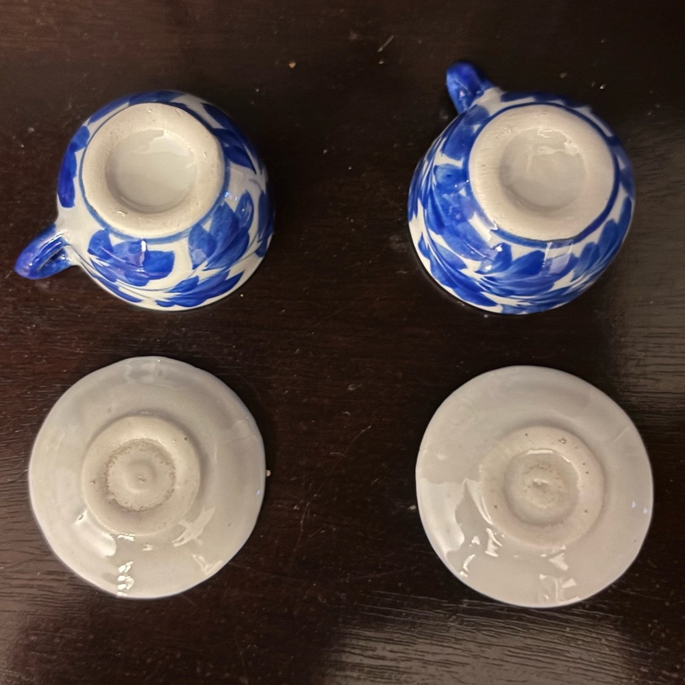 Blue Floral Tea Set - Picture 11 of 13